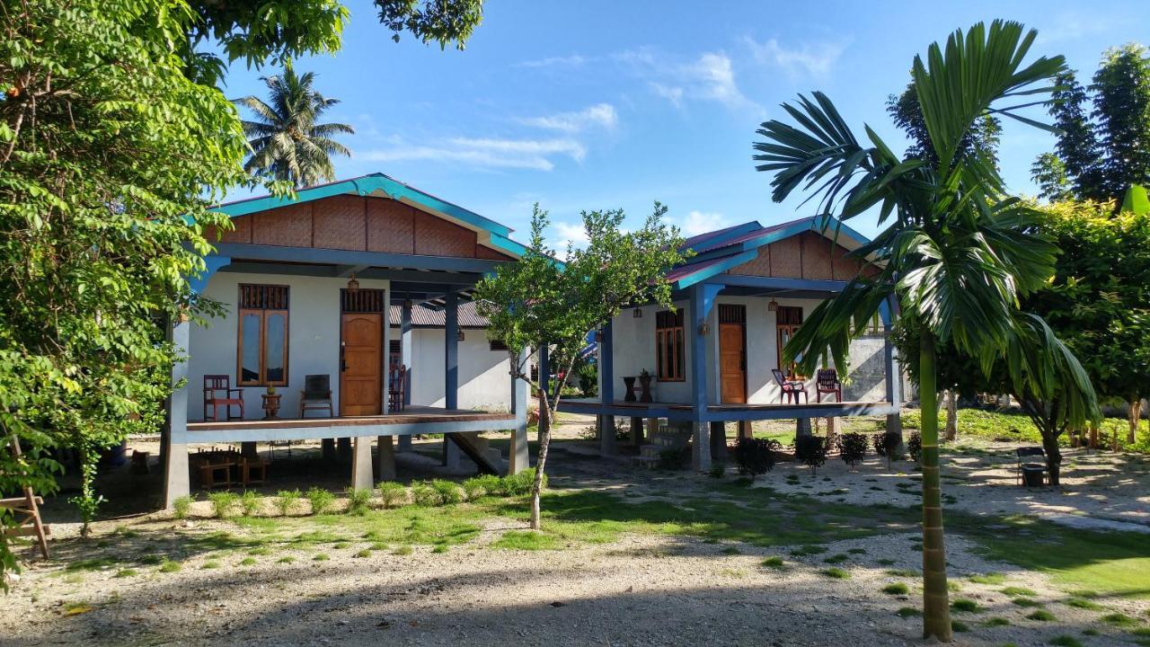 New Raya - Nias Beach Bungalows Lagudri Exteriör bild